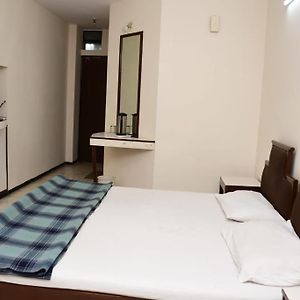 Hotel Gomti